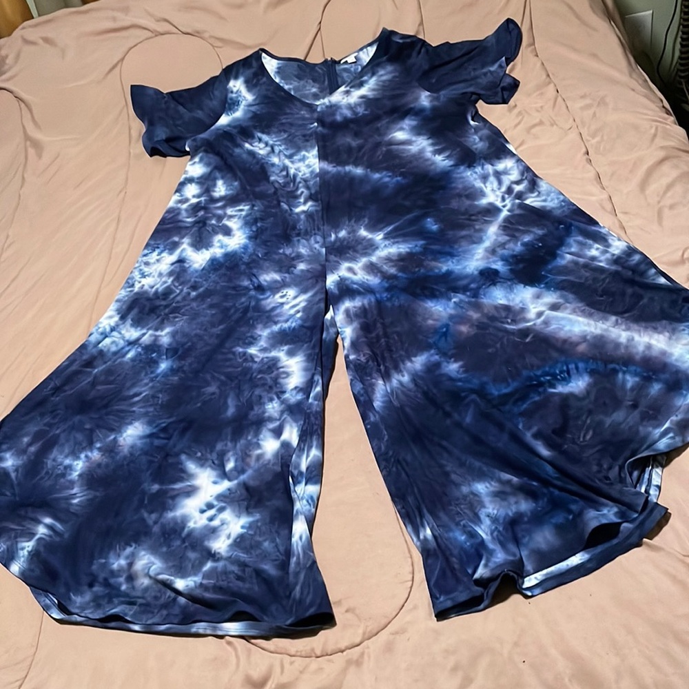 NWOT Tie-Dye Jumper